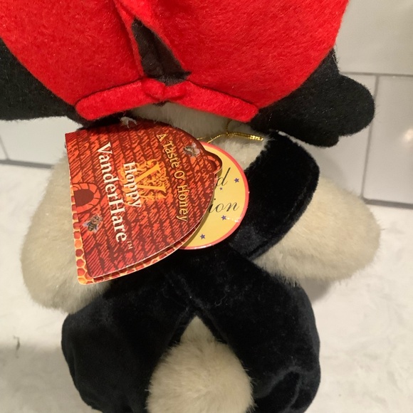 Hoppy Vanderhare A Taste of Honey Ladybug 🐞 Plush Bunny VTG - Picture 5 of 9